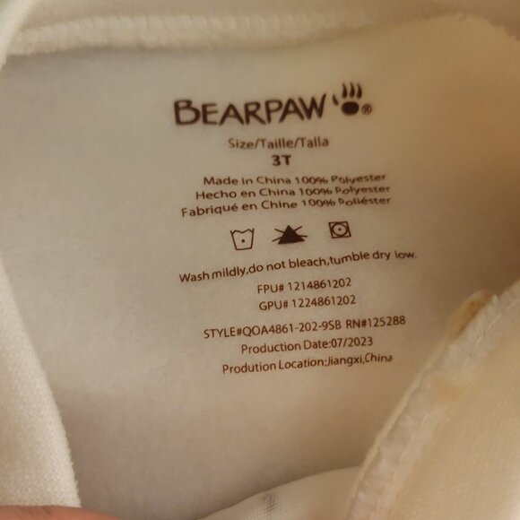 Fuzzy Bear Outfit - Picture 2 of 4